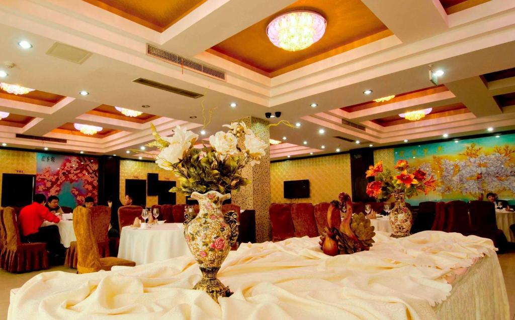 Tianhe Hotel Chengdu Exterior foto